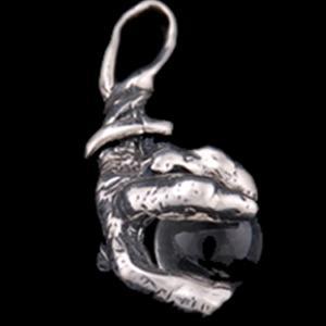 Colgante Plata Garra del Poder. 4cm. 11,55gr.